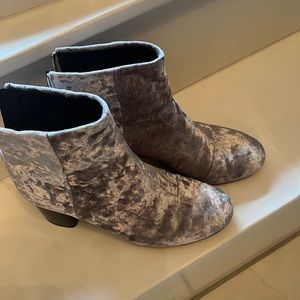Velvet boots!!!  Rag and bone